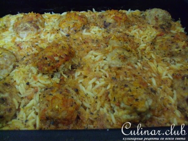 Тефтели с макарошками в духовке
