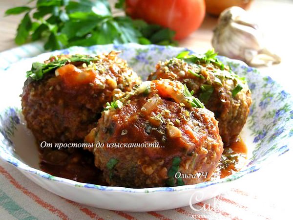 Мясные шарики с травами в томатном соусе ("Я+Серж Маркович=...")