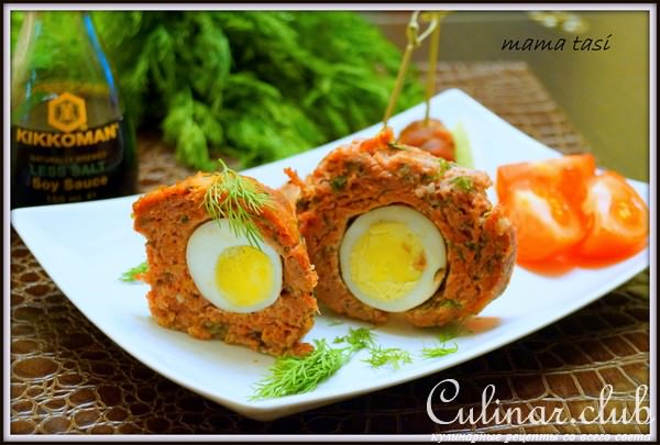 Мясной рулет с варёным яйцом. Вариант на тему яйца по-шотландски (scotch eggs).