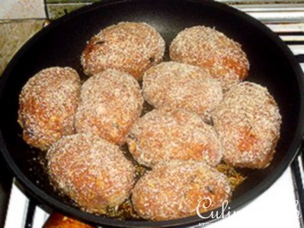 Котлеты с кус-кусом