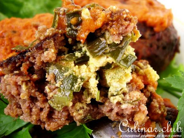 Зразы мясо-баклажановые в пикантном ореховом соусе.
