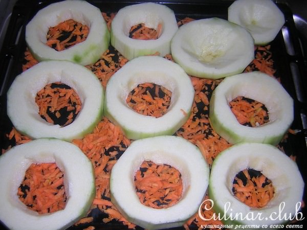 ФАРШИРОВАННЫЕ КАБАЧКИ (эконом-вариант)