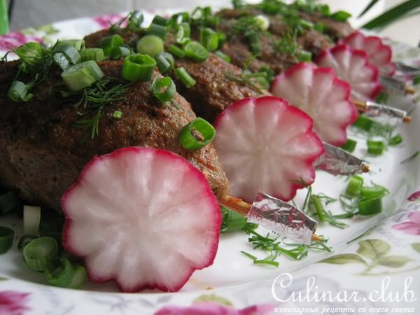 Котлетки восточные на шпажках.-(kebab chobi)