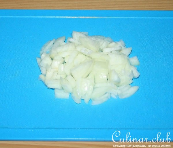 "Гнездышки" из спагетти с курицей,помидорами и оливками