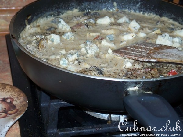 Пенне с соусом из овощей-гриль
