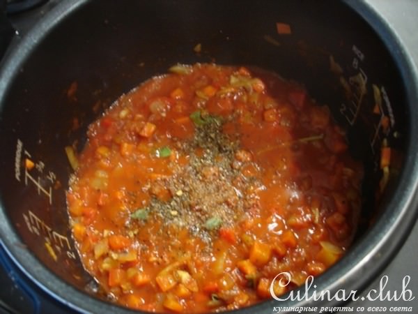 Сappellacci dei brigante или Шляпы разбойников с мясным рагу.