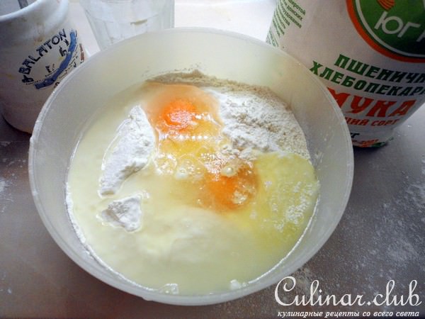 Вареники с картошкой и луковой поджаркой.