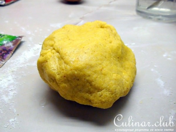 Домашняя паста маллореддус (Malloreddus) с розовым соусом Аврора. Ньокки с шафраном.