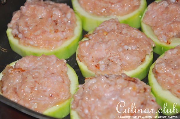 Кабачки фаршированные