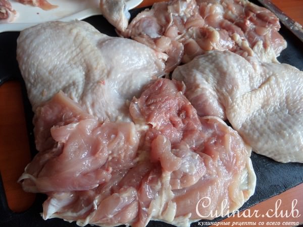 Куриные отбивные с картофельным пюре с сыром