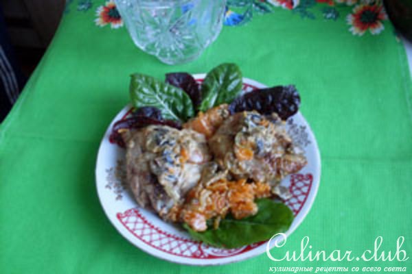 Курица с тыквой и грибами