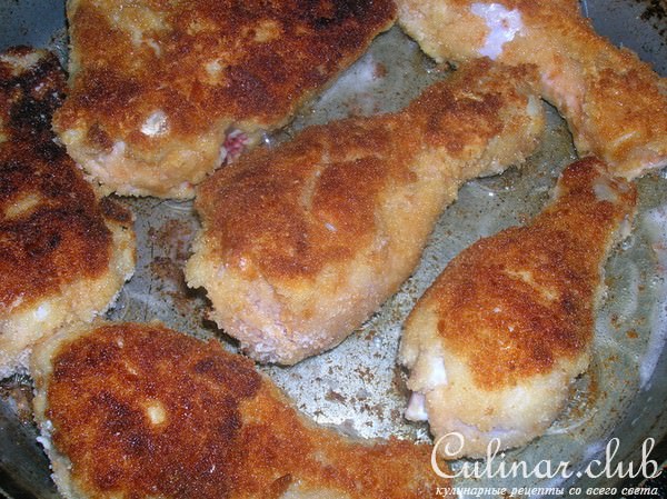 Цыпленок по-мэрилендски с соусом из помидоров конкассе