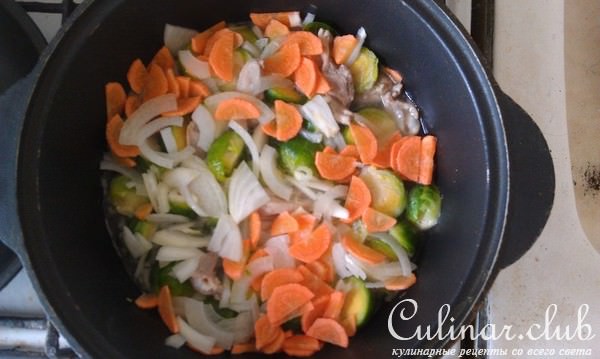 Брюссельская капуста с курицей