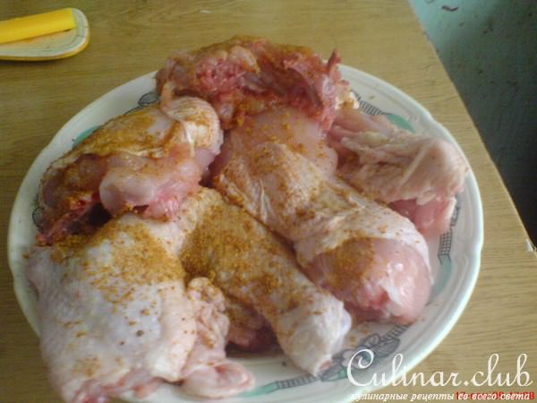 Курочка в аджике 