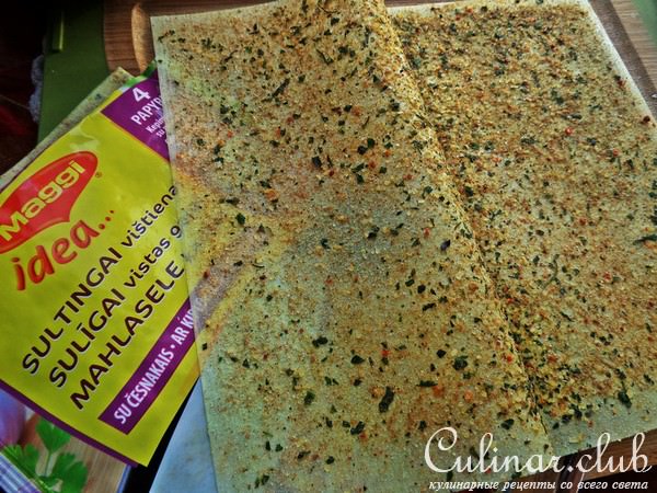 Курица с гарниром из брокколи и чечевицы
