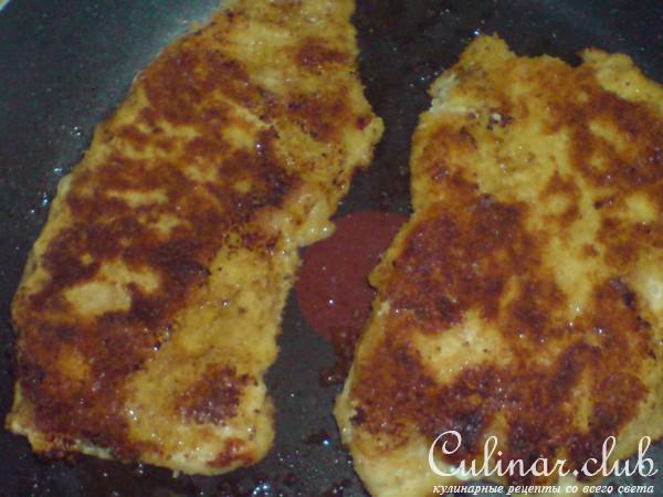 Фаршированые шницели из индейки с творожным сыром и руколой