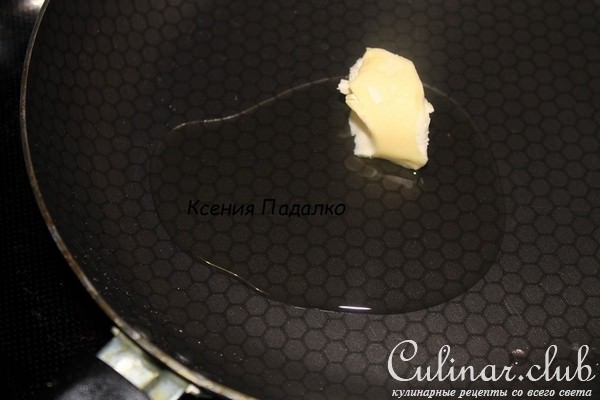 Утиная грудка тушенная в лечо.
