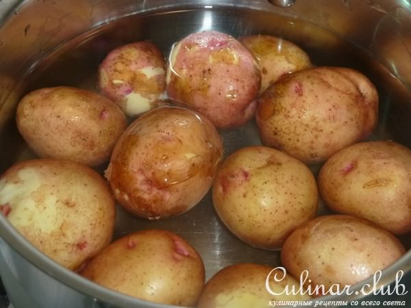 Курица с базиликом и томатами