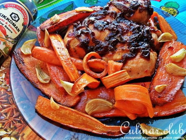 Курица с луковым конфитюром и морковкой