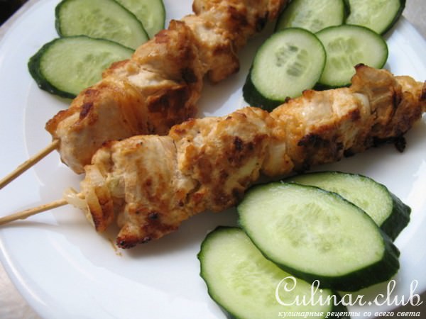 Шашлычки куриные на шпажках