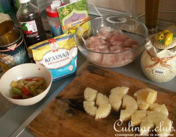 Кебаб из курицы с ананасами