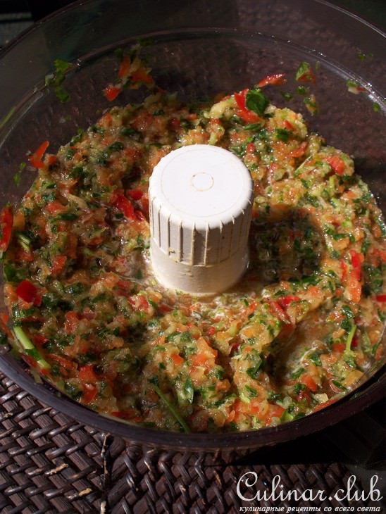 Куриные грудки с ананасами.