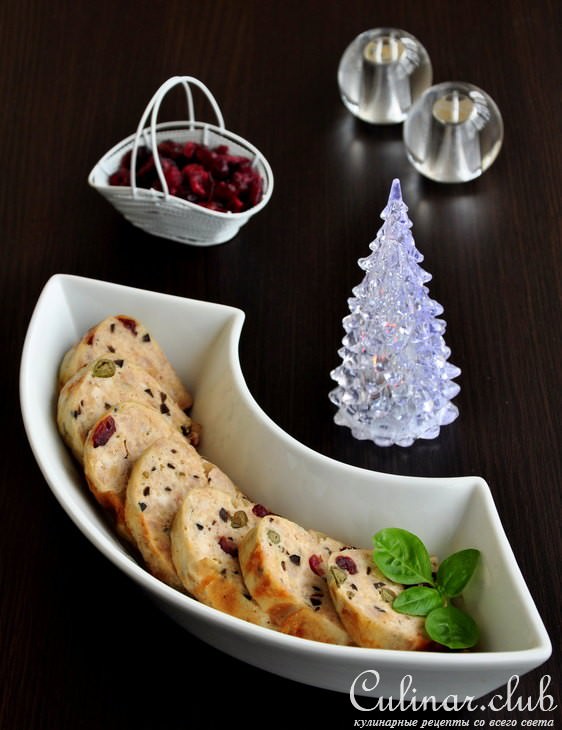Цыпленок фаршированный клюквой и каперсами