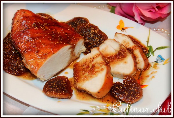 Куриная грудка с инжиром в мультиварке (тест-драйв)