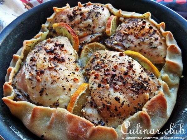 Курица,запечённая в съедобной тарелке