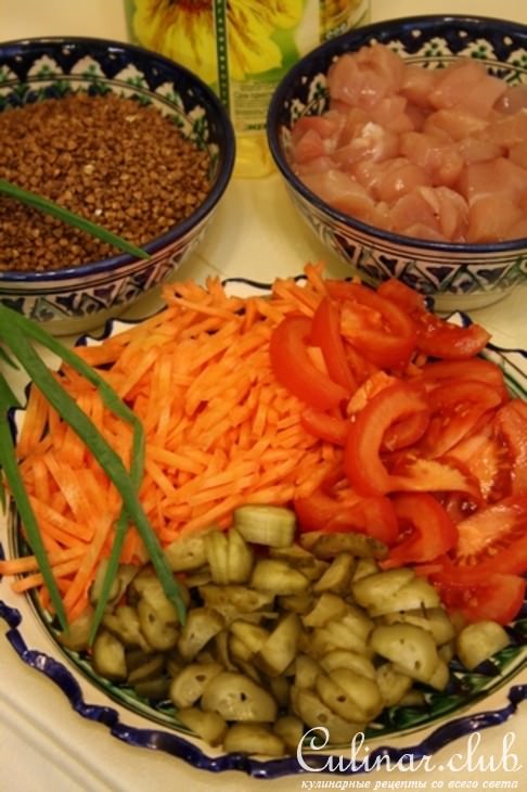 Азу из курицы с гречкой.
