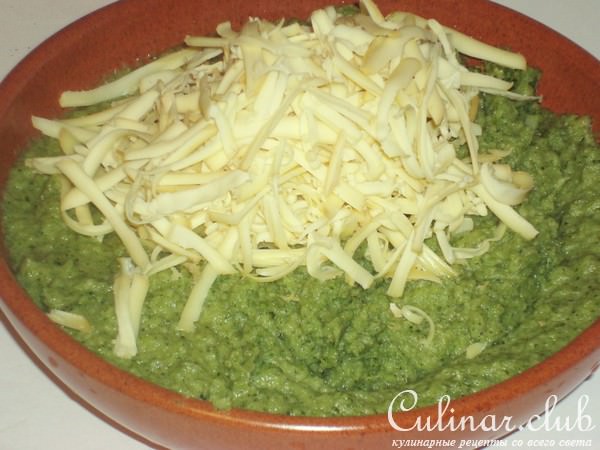 Маффины из брокколи и цыплёнка в дуэте.