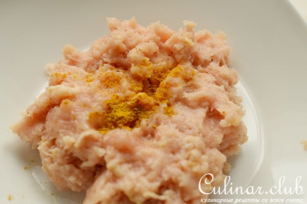 Курага фаршированая курицей с Карри и манго.