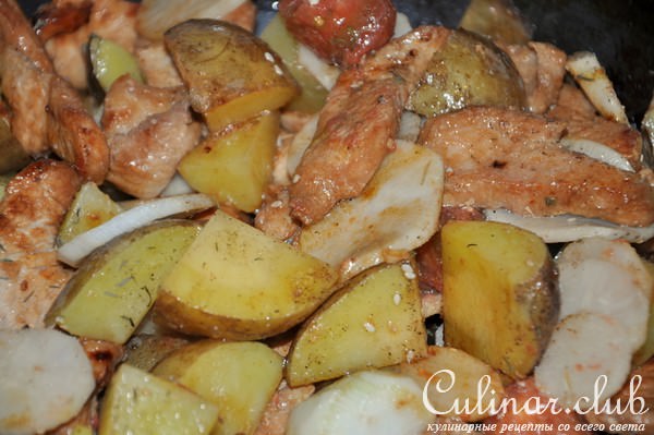 Картофель с индейкой и дайконом 