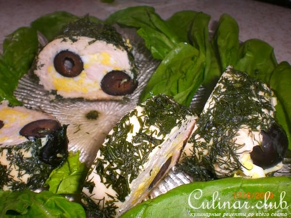 Куриная грудка с яйцом и укропом 