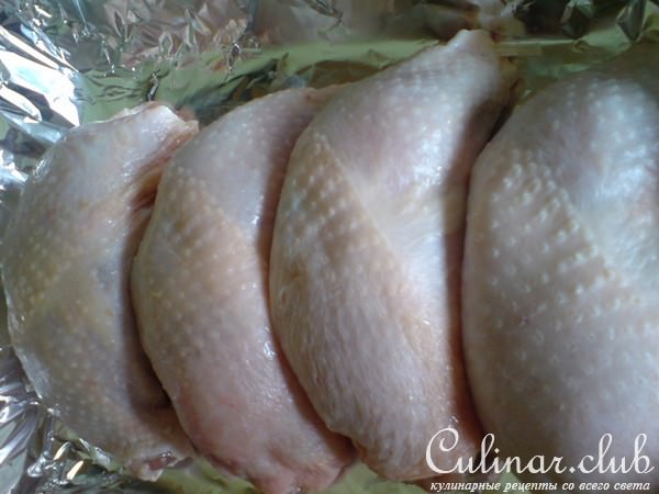 Куриные окорочка,фаршированные пореем и яйцом