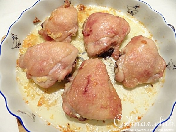 Курица с гречкой на сливках 