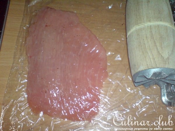 Грудка индейки,начинённая фруктами