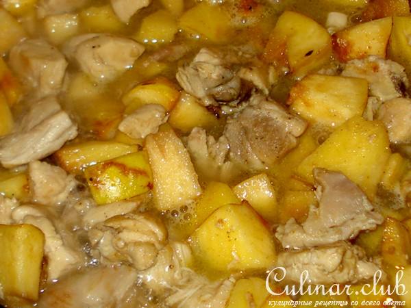 Курица, тушенная по-турецки