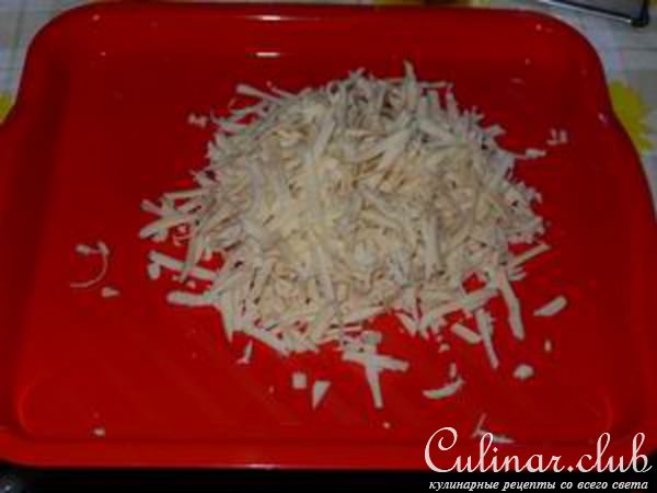 Куриные рулетики с сыром и ананасами в кляре