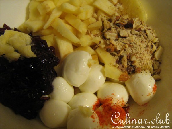 Цыпленок, начиненный моцареллой, под КЛЮКВЕННЫМ СОУСОМ Darbo