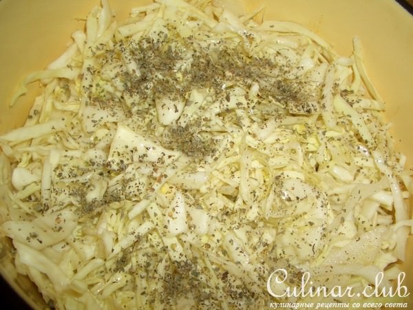 Цыпленок со свежей капустой