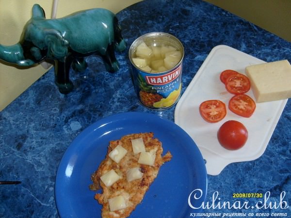 Курица с ананасами