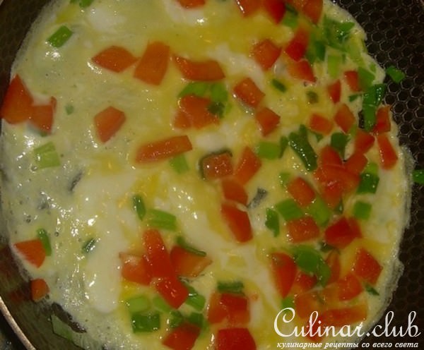Рулетики из куриного филе с овощами