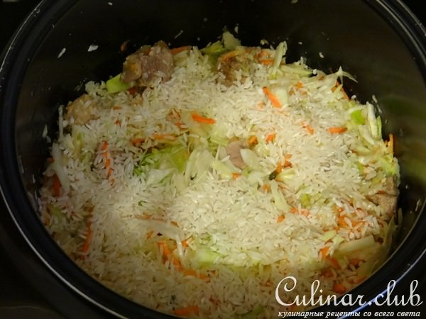 Капуста, тушеная с индейкой и рисом (тест-драйв Vitek)