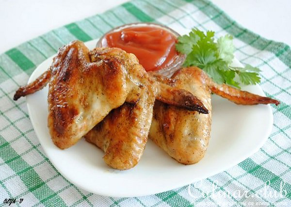Куриные крылышки в остром маринаде
