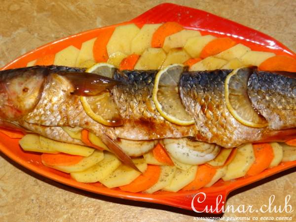 Кефаль Терияки, запеченная с овощами