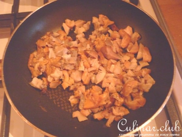 Толстолобик, фаршированный сыром