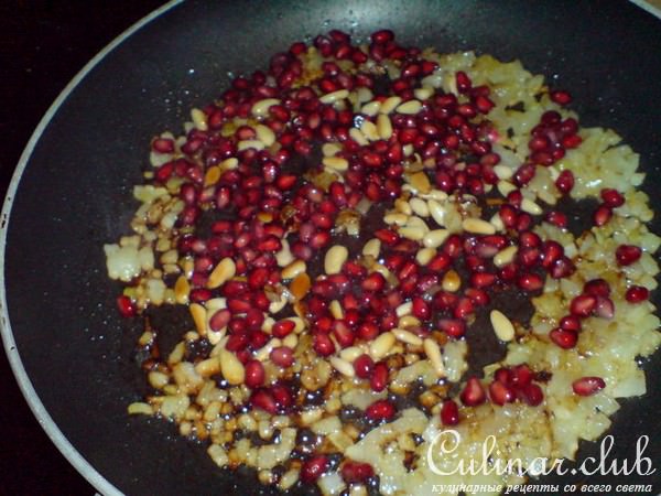 Форель,запеченная с гранатом(вариант)
