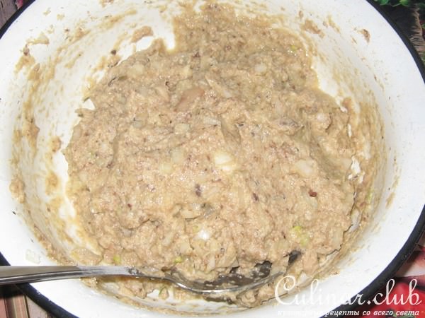 Рыбные котлеты из консервы