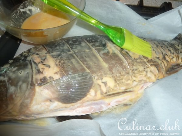 Карп с овощами и кисло-сладким соусом